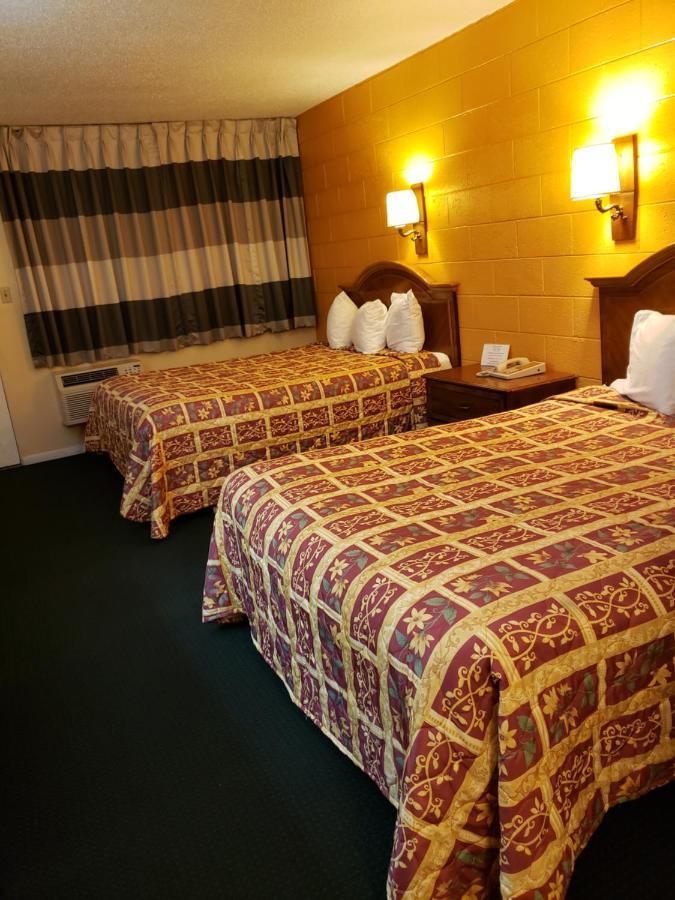 Shasta Lodge Рединг Екстериор снимка