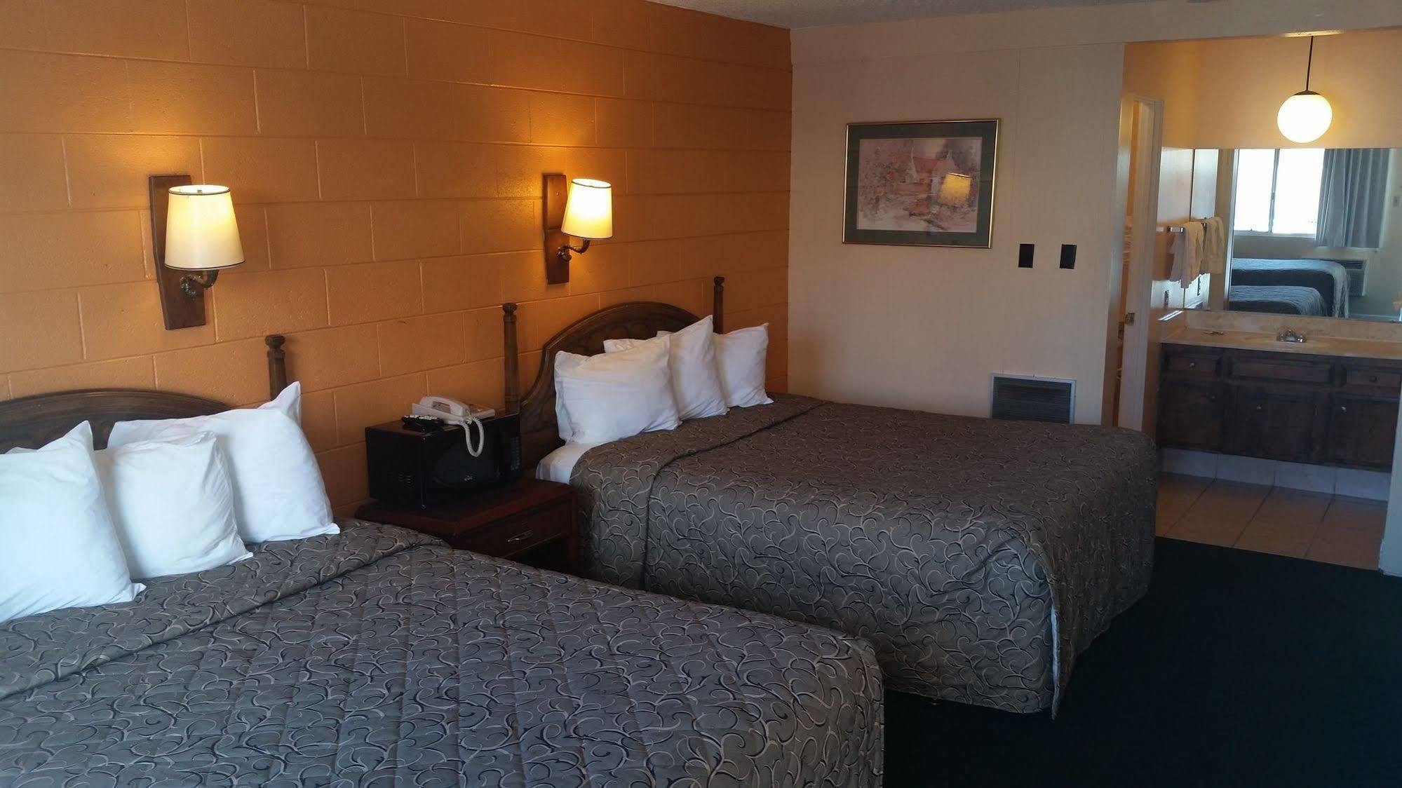 Shasta Lodge Рединг Екстериор снимка